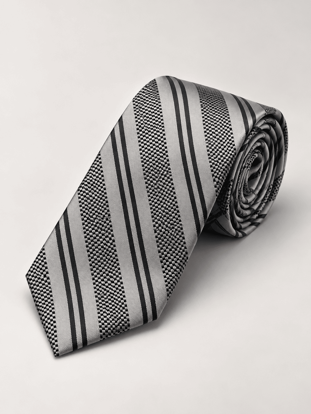 Micro Fiber Tie thumbnail 1